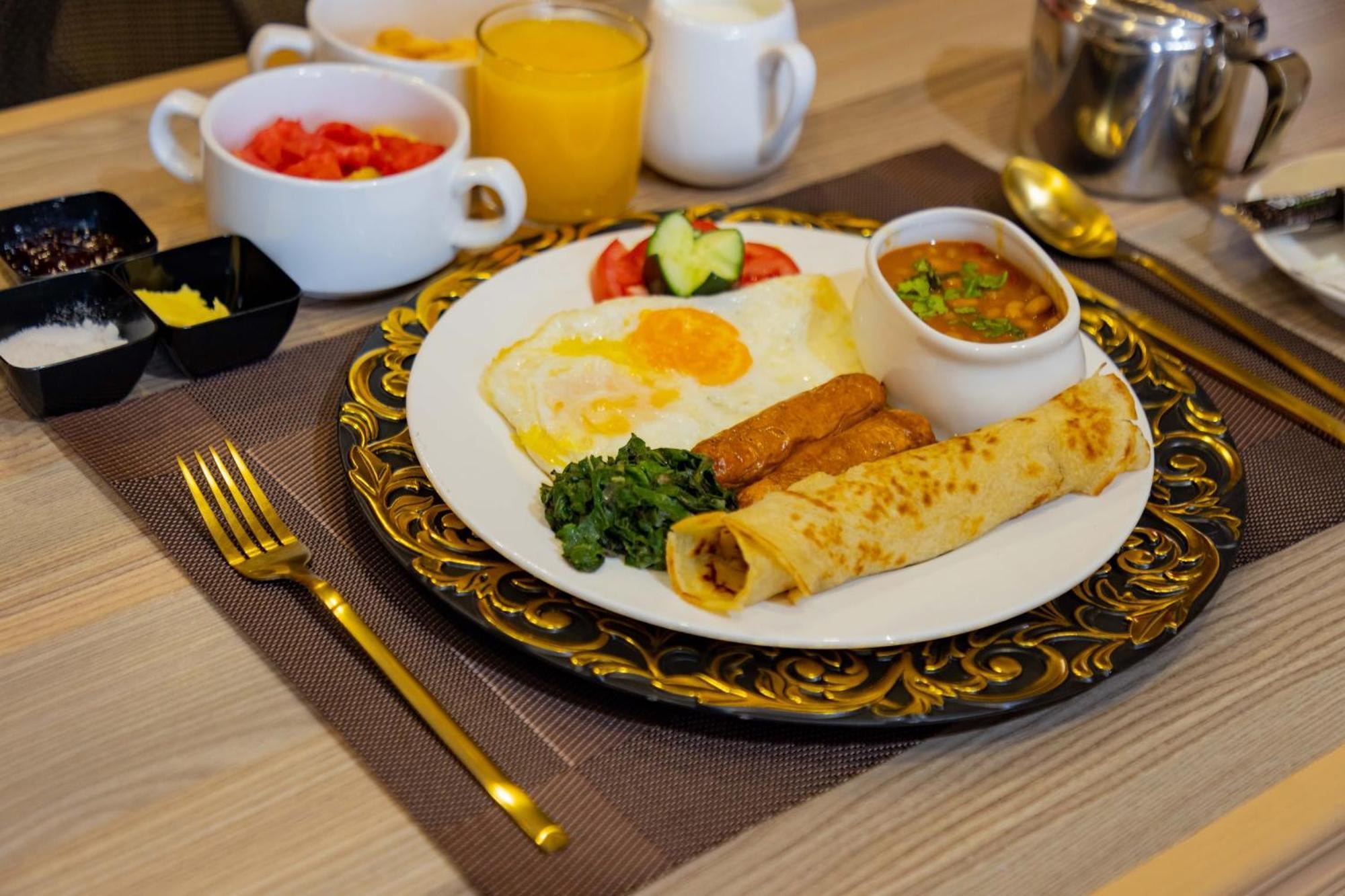 Raha Hotel & Suites Nairobi Ngoại thất bức ảnh